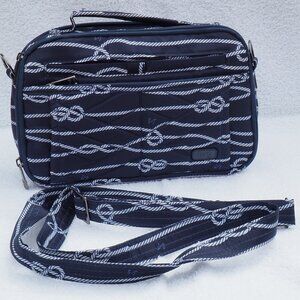 Lug Scoop 2 - Nautical Navy